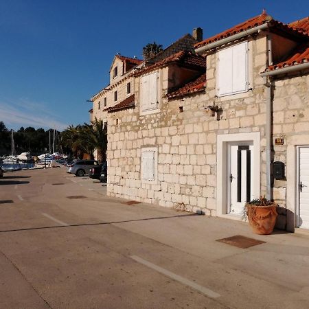 Holiday Home Gariful Milna  Exterior photo